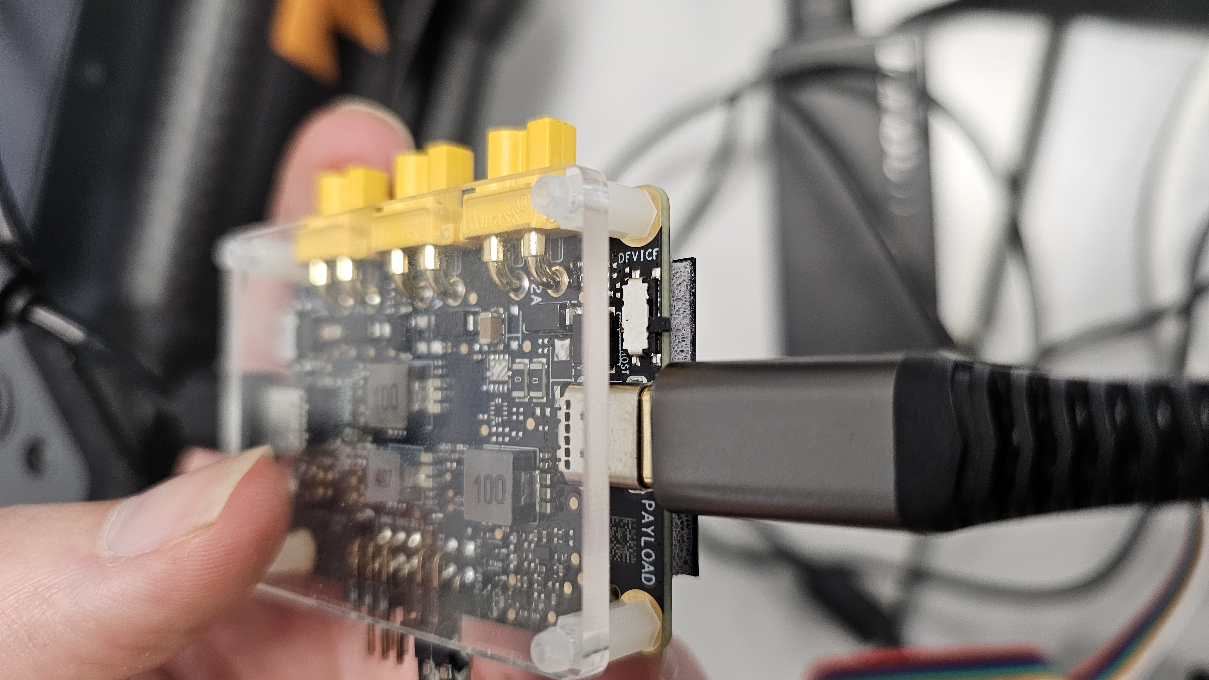 E-Port in host mode